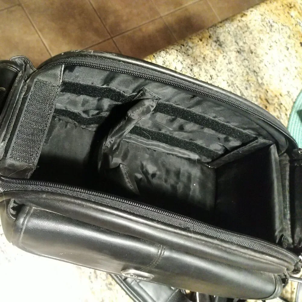 Sony DCR-TRV27 Camcorder W/ C:31:23 error code For Parts / Repair Mini DV / bag